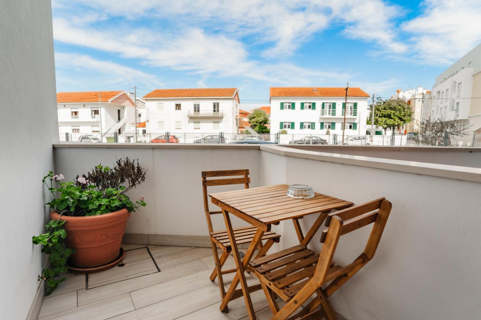 Casa dos Terraços Apartamentos São Martinho do Porto Exterior foto